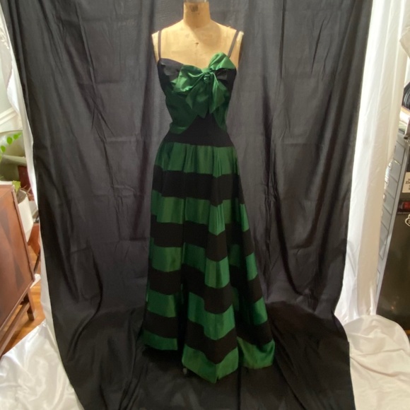 Vintage green&black - evening junior miss registered original design F.O.G.A. - Picture 9 of 16